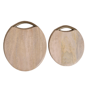 Ensemble de planche à découper en bois durable avec poignée en métal conçu pour une utilisation quotidienne en cuisine, parfait pour couper les légumes - Product Image 1