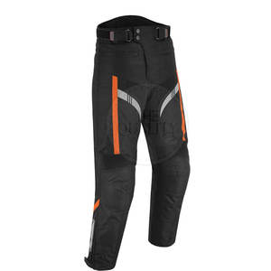 ชุดมอเตอร์ไซค์หนังสำหรับผู้ชาย ระบายอากาศได้ดี สำหรับฤดูหนาว น้ำหนักผ้า 300 กรัม แขนยาว รับทำโลโก้ ผลิตในปากีสถาน ขั้นต่ำในการสั่งซื้อน้อย - Product Image 2