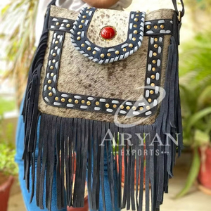 Bolso con flecos de piel de vaca real, bolso de cuero con estilo, pelo en juegos ocultos, bolsos hechos a mano bohemios de piedra en la India - Product Image 1