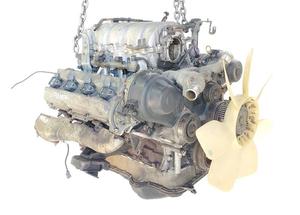 Moteur complet 2UZ FE VVTI d'occasion JDM d'origine - Product Image 5