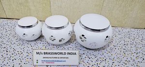 โกศบรรจุอัฐิสัตว์เลี้ยงรูปอุ้งเท้าสัตว์น่ารักสีทอง งานฝีมือจากทองเหลือง สำหรับสุนัขและแมว จำหน่ายส่งจากโรงงาน - Product Image 6