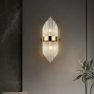 Applique murale NoctraModern Diamond LED blanc chaud avec corps en cuivre, verre et fer, styles cylindrique et conique - Product Image 3