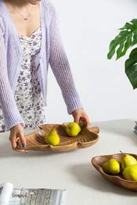 Plateau à feuilles de teck Feuille en bois, assiette à vaisselle, plateau Plateau en bois de teck en forme de feuille de nature vintage ou bol en bois - Product Image 3