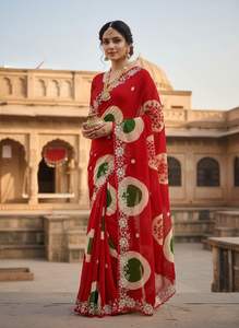 Sari de georgette puro con estampado Sibori Bandhani de Jodhpur y hermoso trabajo Pita en el pallu y borde con trabajo Butti en el sari - Product Image 4