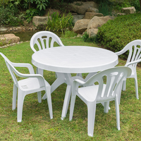 Ensemble de tables et de chaises de restaurant en plastique blanc pour l'extérieur, en gros, pour les événements et les fêtes