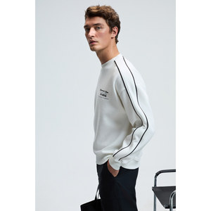 GRIMELANGE LEIF เสื้อสเวตเชิ้ตโอเวอร์ไซส์คอกลมพิมพ์ลายด้านหน้าสำหรับผู้ชาย - Product Image 4