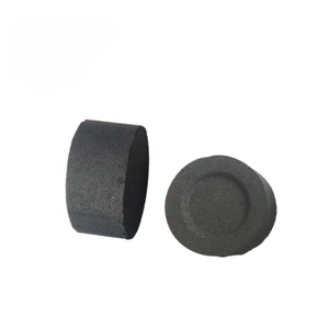 Bûches de charbon de bois hexagonales fabriquées à la machine avec une forme cohérente pour les grillades de service alimentaire et les emballages d'exportation Modèle d'origine américaine 926 - Product Image 4