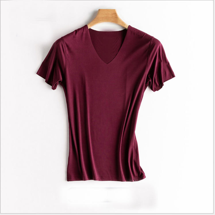 สีแดงไวน์