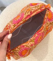 Grande trousse de voyage indienne artisanale en coton vintage à motif floral orange, avec fermeture éclair, écologique, durable, résistante à l'eau et personnalisable