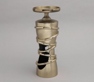 Candelabro Moderno de Metal para Decoración del Hogar, Oficina y Hostelería, Ideal para Suministro al por Mayor, Decoración de Interiores y Uso Festivo - Product Image 4