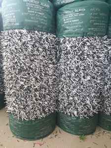 Precio de fábrica directo Fabricante de paneles de valla de césped artificial europeo para paredes exteriores y usos de privacidad en colores. - Product Image 5