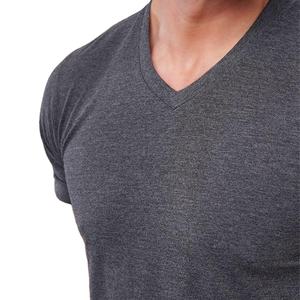 Camiseta de Cuello en V Extra Grande para Hombre, Personalizada, de Algodón Grueso, Lisa, de Manga Corta, Básica, al por Mayor, Fabricante OEM ODM - Product Image 4
