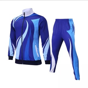 Conjunto Deportivo de 2 Piezas de Forro Polar para Invierno, Unisex, Diseño de Chándal, Corte Regular, Transpirable, de Secado Rápido, Sudadera con Capucha y Pantalones Deportivos con Cintura Elástica - Product Image 2