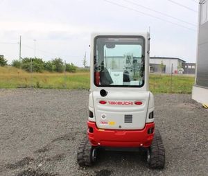 Venta al por mayor: Excavadora mini de orugas usada Takeuchi TB225/TB260 original de 6 toneladas, con motor hidráulico, bomba y transmisión duraderos de Japón. - Product Image 3