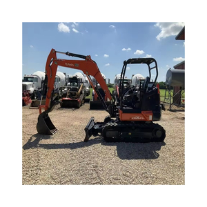 Petite excavatrice Kubota de 1 tonne performante et économe en carburant, parfaite pour le creusement des tranchées et les projets utilitaires. - Product Image 1