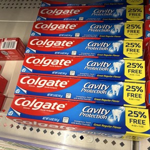 Venta al por mayor de pasta de dientes Colgate Max Fresh Mouth Wash - Product Image 3