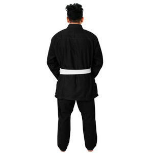 Kimono de Jiu-Jitsu Personnalisé de Haute Qualité – Créez Votre Propre Uniforme – Étiquettes Privées et Écussons – Achat en Gros – 100% Coton 450g – Durable et Respirant - Product Image 6