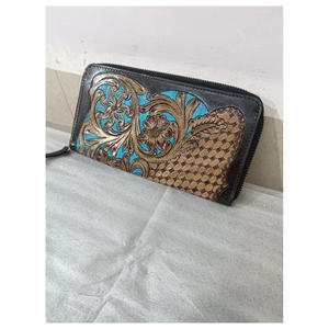 Destacado azul con cuero suave marrón tallado a mano tallado Floral diseñador bolso de mano mujeres Unisex fabrica India Venta caliente - Product Image 2