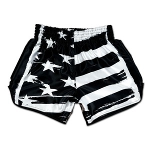 Shorts de boxe Muay Thai personnalisés de haute qualité 100% polyester respirant pour la lutte, le kickboxing, le MMA pour hommes et femmes DRIX INDUSTRIES - Product Image 1