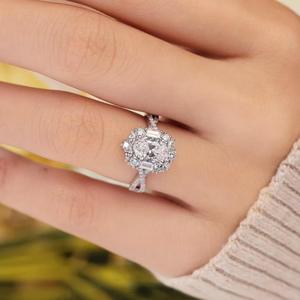 Anillo de Compromiso Vintage con Moissanita de Corte Ovalado de 1 Quilate, Plata de Ley 925, Diseño de Halo, Anillo de Boda con Flores Trenzadas, Anillo de Piedras Mixtas - Product Image 4