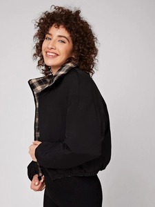 High Quality Women's Puffer <b>Jacket</b> New Design for Winter Use OEM Custom Service Breathable Winter Warm Bubble <b>Jacket</b> - Product Image 4