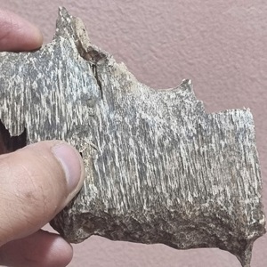 Unwind in Style Premium Wood Oud Chips for <b>Scent</b> Burning for Relaxation - Product Image 3