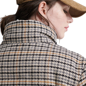 Dernière conception de vestes bouffantes en toile respirante pour femmes, couleur personnalisée, chaudes, à capuche, écologiques et imperméables, en coton rempli de haute qualité - Product Image 6