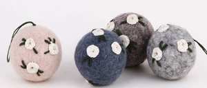 Adorno de fieltro bordado - Product Image 2