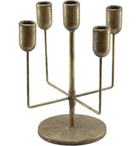 Bougeoir en métal doré de luxe à 5 têtes, candélabre décoratif en fer forgé pour les événements de mariage, les fêtes et la décoration de la maison haut de gamme - Product Image 1