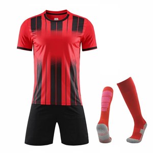 Nouveau Design de haute qualité Kits de Football uniforme de Football à la mode avec impression par Sublimation pour hommes et uniforme - Product Image 6