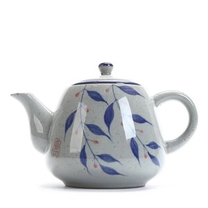 Encantadora Tetera Floral con Diseño de Mariposas, Boquilla de Vertido Precisa y Suave, Asa de Agarre Cómodo, Cuerpo que Conserva el Calor, Perfecta para la Hora del Té - Product Image 5