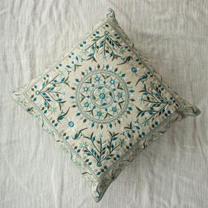 Chambray-funda de cojín bordada a máquina, 16X16, festival - Product Image 6