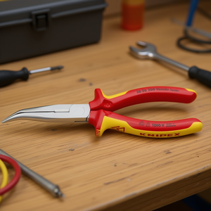 Pince coupante latérale à bec de cygne Knipex avec placage chromé et poignées isolées multi-composants - Product Image 3