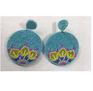 Boucles d'oreilles pendantes en résine faites à la main pour femmes, bijoux tendance, collection de cadeaux, accessoires uniques - Product Image 1