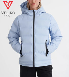Blouson bombardier de luxe pour femmes Tissu de haute qualité avec un col montant de couleur unie et un design zippé idéal pour l'hiver - Product Image 1