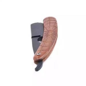 Navaja de Barbero de Acero Inoxidable de Alta Calidad con Mango de Madera para Afeitado en Húmedo y Peinado Masculino - Product Image 4