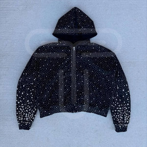 Sweats à capuche avec logo et design personnalisés pour hommes Sweats à capuche respirants et personnalisés Basics avec strass pour hommes à vendre Fabriqué au Pakistan - Product Image 1