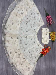 Belle tendance broderie lourde arc-en-ciel paillettes travail tenue de soirée Lehenga Choli avec soie Choli impression dessinée à la main - Product Image 6