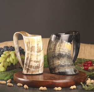 Chope à bière en corne de buffle - Design moderne et luxueux, personnalisable, passe au lave-vaisselle, prix actuel pour les cadeaux d'affaires - Product Image 2