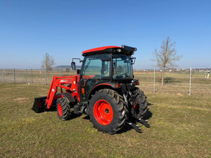 รถแทรกเตอร์ขนาดเล็ก KIOTI KL5510N รุ่นใหม่ ปี 2025 พร้อมชุดตักดินด้านหน้า ระบบเกียร์ขับเคลื่อน 40 กิโลวัตต์ / 55 แรงม้า ขับเคลื่อน 4 ล้อ สำหรับเครื่องยนต์ เกียร์ ลูกปืน และปั๊ม - Product Image 6