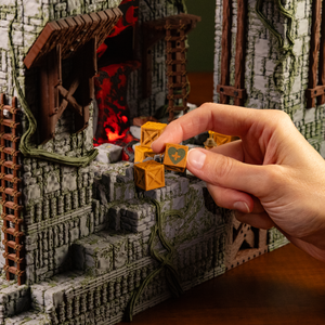 Jeu de société personnalisé Relic Rush, en carton et papier, avec motifs imprimés et composants en plastique, pour le divertissement - Product Image 3