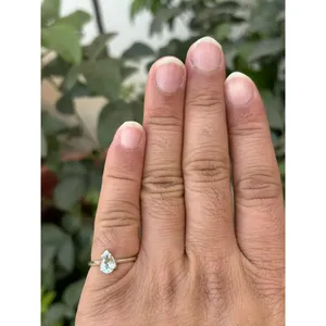 Bague de mariage classique en argent sterling 925 plaqué rhodium avec aquamarine naturelle taille poire, sertie à griffes, 0,85 carat, faite à la main - Product Image 4
