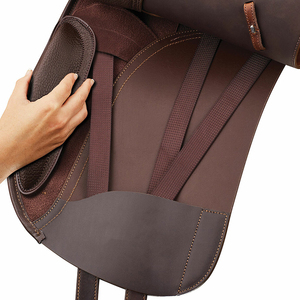 Silla de Montar Inglesa de Cuero Hecha a Mano para Salto Ecuestre, Fabricada por ARMANDIOUS - Product Image 4