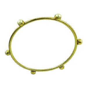 Brazalete de Mujer Chapado en Oro con Detalles de Perlas, Joyería - Product Image 3