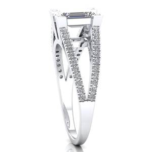 Venta Directa de Fábrica REYES, Anillo de Diamante Cultivado en Laboratorio de 1.32 Quilates con Corte Esmeralda, Oro Sólido de 14K, Certificado IGI, Joyería Fina para Mujer - Product Image 3