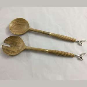 Ensemble de serveurs à salade en bois naturel cuillère de service pour ustensiles de cuisine soupe à salade outils de mélange de fruits épicés ustensile à salade - Product Image 2