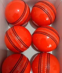 SUMROOS Nueva calidad profesional Naranja Pelota dura Deportes Hardballs Entretenimiento Pelota de cricket para adultos - Product Image 6