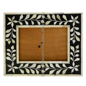 Cadres photo en résine de luxe de haute qualité, uniques pour la décoration de la maison, de l'hôtel et du bureau, décoration de table, cadres photo par Falak World Export - Product Image 1