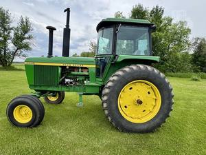 1976 Johnn 4430 Mini Tractor 4WD 150hp Componentes de cojinete de motor de caja de cambios usados para industrias agrícolas - Product Image 3