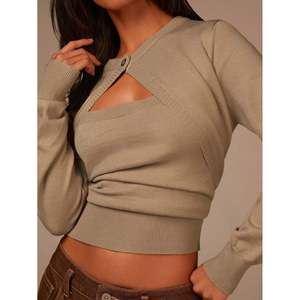 Suéter con cuello redondo y detalle recortado para mujer, amarillo, de manga larga, tejido. - Product Image 6